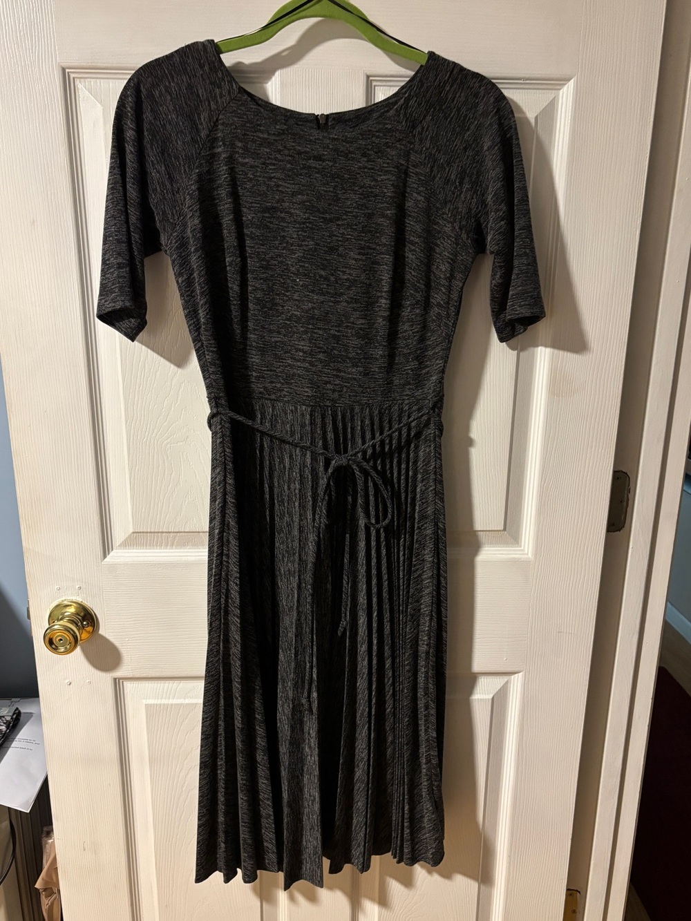 Danny & Nicole Charcoal Gray Heathered Pleated Knit Midi Dress 4